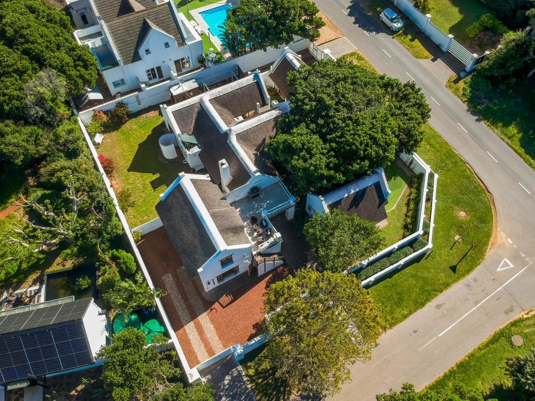 Cottage On College Сент Френсис Бей Екстериор снимка